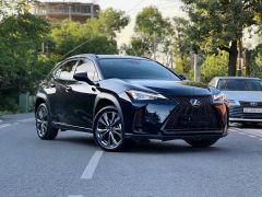 Photo of the vehicle Lexus UX