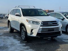 Сүрөт унаа Toyota Highlander