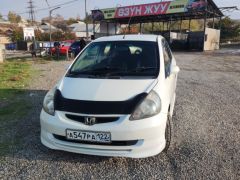 Фото авто Honda Fit