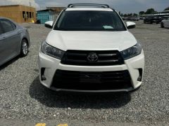 Сүрөт унаа Toyota Highlander