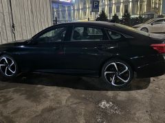 Фото авто Honda Accord