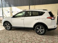 Сүрөт унаа Toyota RAV4