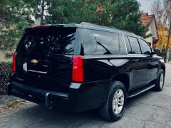 Photo of the vehicle Chevrolet Suburban