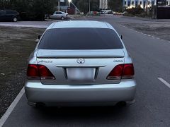 Сүрөт унаа Toyota Crown