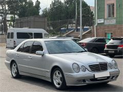 Photo of the vehicle Mercedes-Benz E-Класс