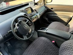 Сүрөт унаа Toyota Prius