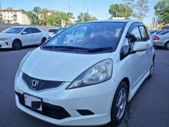 Фото авто Honda Fit