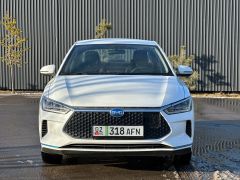 Фото авто BYD E3