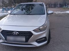 Photo of the vehicle Hyundai Solaris