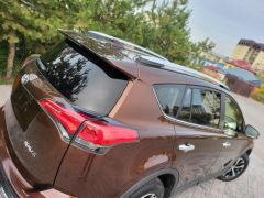 Сүрөт унаа Toyota RAV4