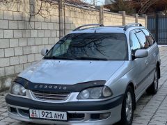 Фото авто Toyota Avensis