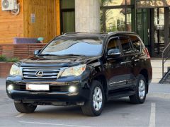 Photo of the vehicle Lexus GX