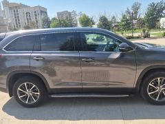 Сүрөт унаа Toyota Highlander