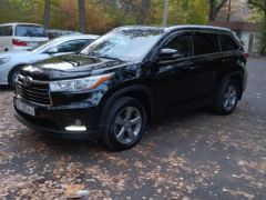 Сүрөт унаа Toyota Highlander