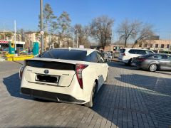 Сүрөт унаа Toyota Prius