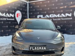 Сүрөт унаа Tesla Model 3