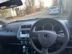 Photo of the vehicle Honda Fit