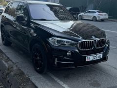 Photo of the vehicle BMW X5