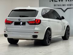 Photo of the vehicle BMW X5