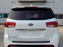 Photo of the vehicle Kia Carnival