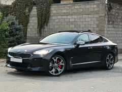 Сүрөт унаа Kia Stinger