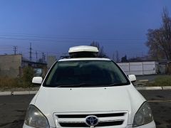 Photo of the vehicle Toyota Ipsum