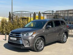 Сүрөт унаа Toyota Highlander