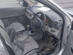 Photo of the vehicle Mazda Demio