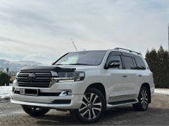 Сүрөт унаа Toyota Land Cruiser