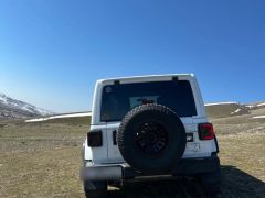 Сүрөт унаа Jeep Wrangler