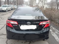 Сүрөт унаа Toyota Camry