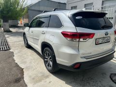 Фото авто Toyota Highlander