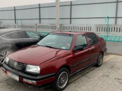 Photo of the vehicle Volkswagen Vento