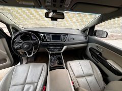 Сүрөт унаа Kia Carnival