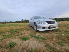 Фото авто Toyota Crown