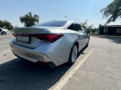 Photo of the vehicle Toyota Avalon