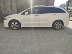 Сүрөт унаа Honda Stream