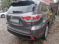 Сүрөт унаа Toyota Highlander