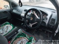 Фото авто Honda Fit