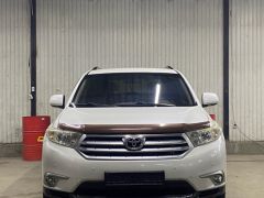 Photo of the vehicle Toyota Highlander