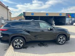 Photo of the vehicle Toyota Highlander