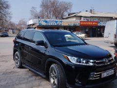 Сүрөт унаа Toyota Highlander