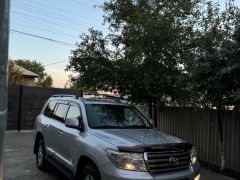 Сүрөт унаа Toyota Land Cruiser