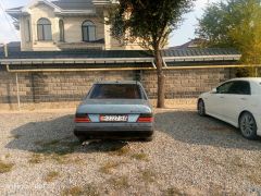 Сүрөт унаа Mercedes-Benz W124