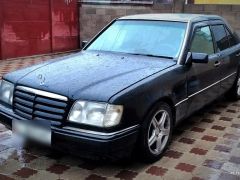 Сүрөт унаа Mercedes-Benz W124