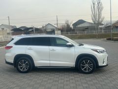 Фото авто Toyota Highlander