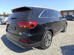 Photo of the vehicle Kia Sorento