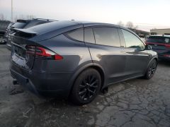 Фото авто Tesla Model X