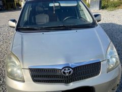 Сүрөт унаа Toyota Corolla Verso