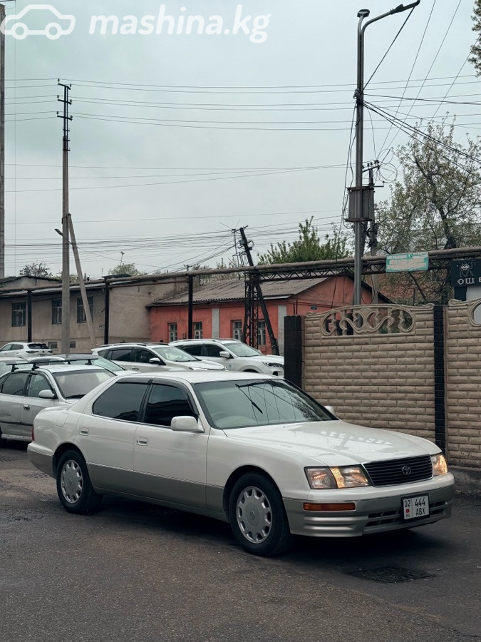 Toyota Celsior